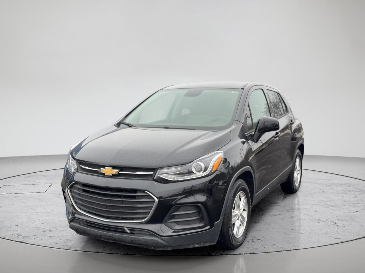 2020 Chevrolet Trax LS's photo