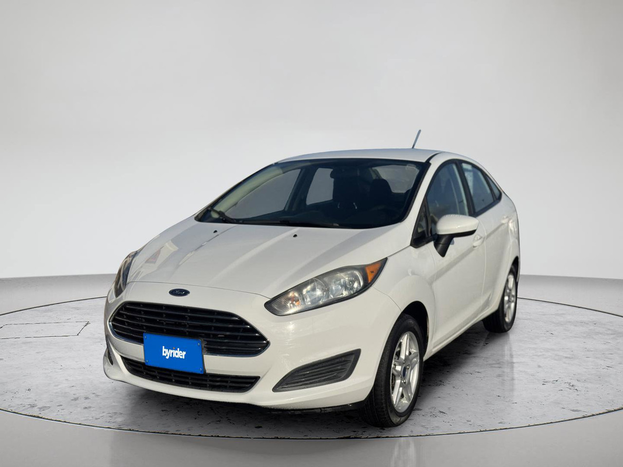 2018 Ford Fiesta SE Sedan's photo