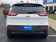 Jeep Cherokee 2017 M8758
