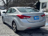 Hyundai Elantra 2013 W3565