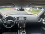 Nissan Pathfinder 2015 M8577