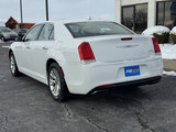 Chrysler 300 2016 M8769
