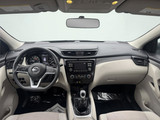 Nissan Rogue Sport 2017 M8813