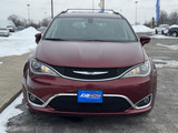 Chrysler Pacifica 2018 M8837
