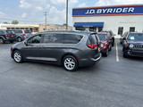 Chrysler Pacifica 2017 M9134