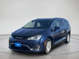 Chrysler Pacifica 2018 M8955