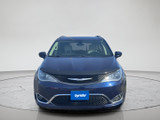 Chrysler Pacifica 2018 M8955