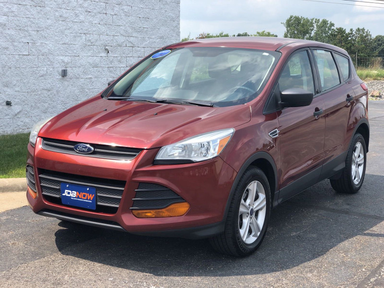 Ford Escape 2015 B70535