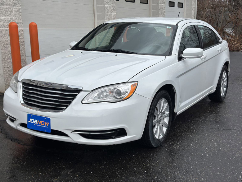Chrysler 200 2013 A11178