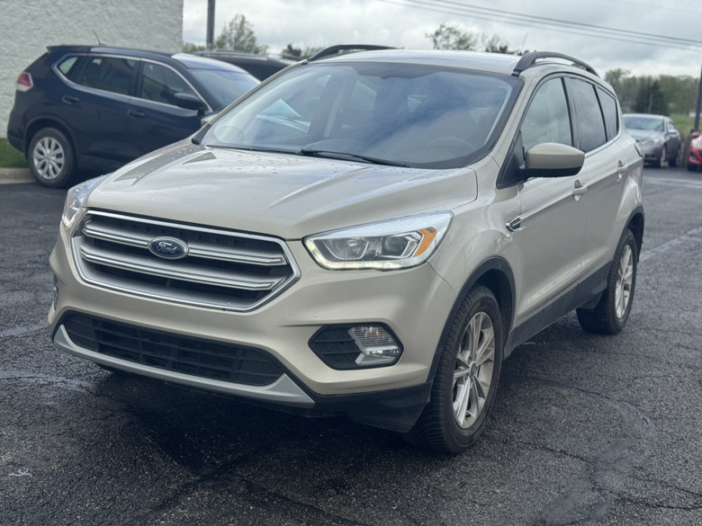 Ford Escape 2018 M8575