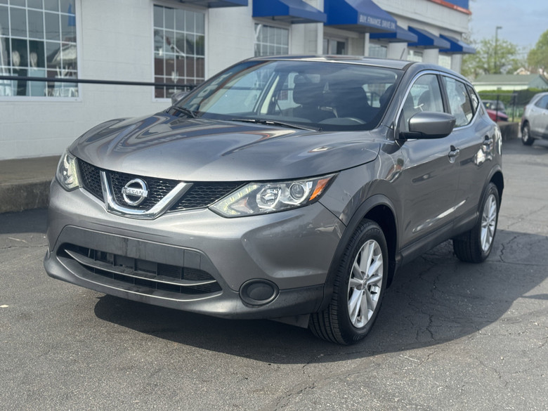 Nissan Rogue Sport 2017 C5089