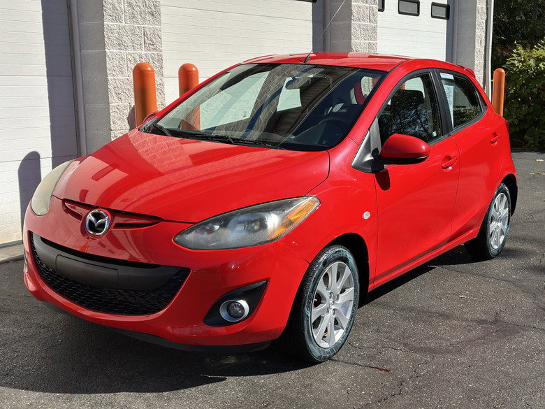 Mazda Mazda2 2012 A11379