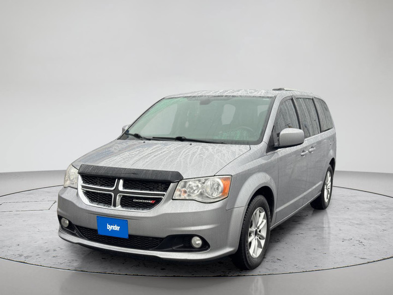 Dodge Grand Caravan 2018 M8801