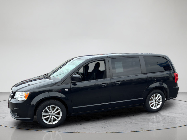Dodge Grand Caravan 2019 M9132