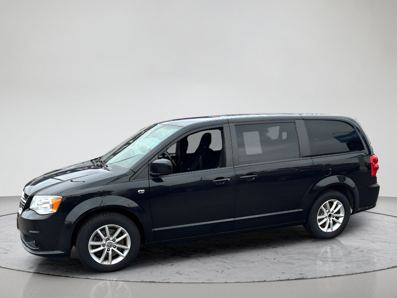 Dodge Grand Caravan 2019 M9132