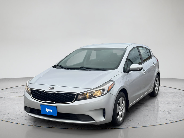 Kia Forte5 2017 CL1074