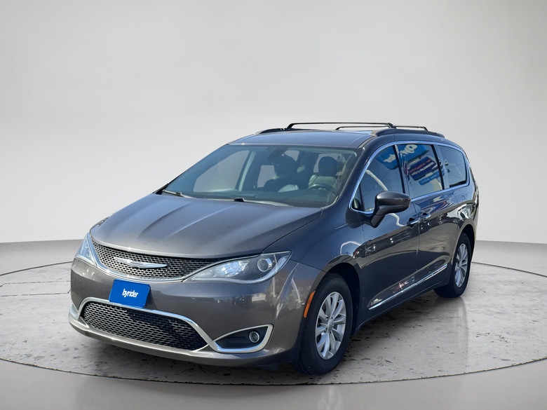 Chrysler Pacifica 2017 ME4655