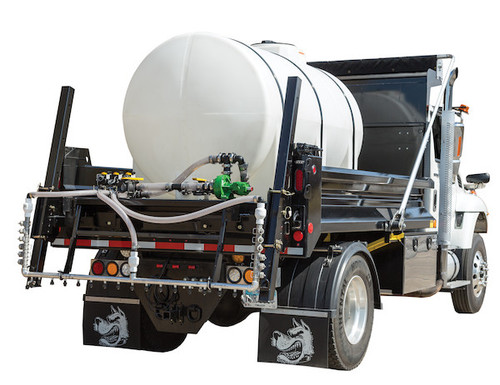 1065 Gallon Hydraulic Anti-Ice System with One-Lane Spray Bar and Automatic Application Rate Control