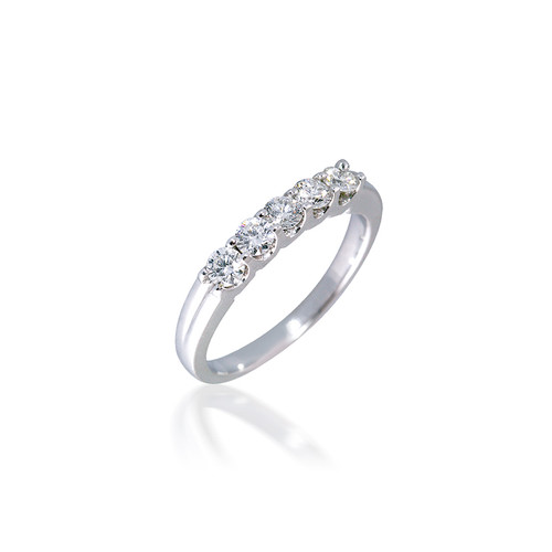 Classic Diamond Five Stone Band