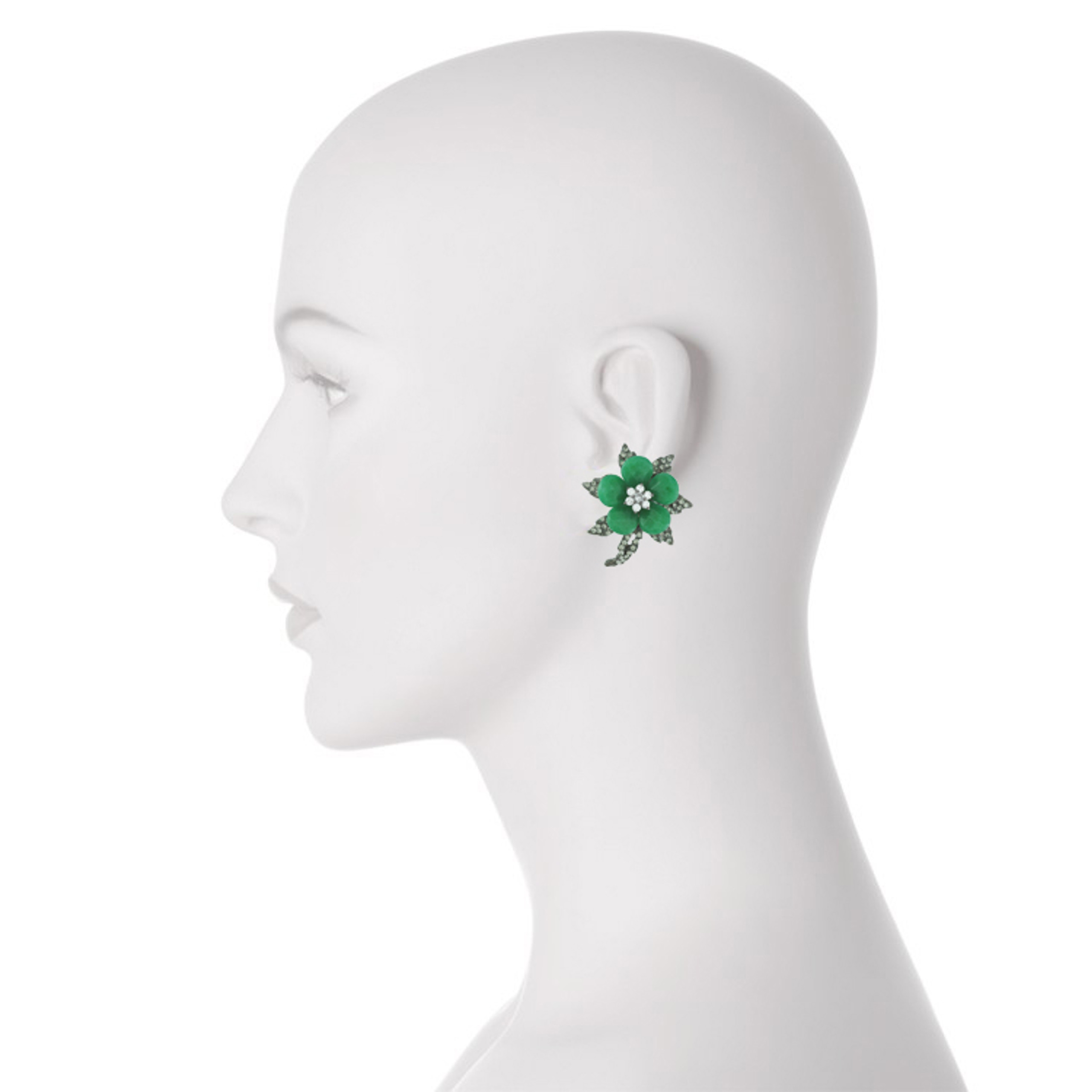 Emerald flower earrings Clearance