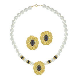 Vintage Gold Pearl Flower Necklace Set