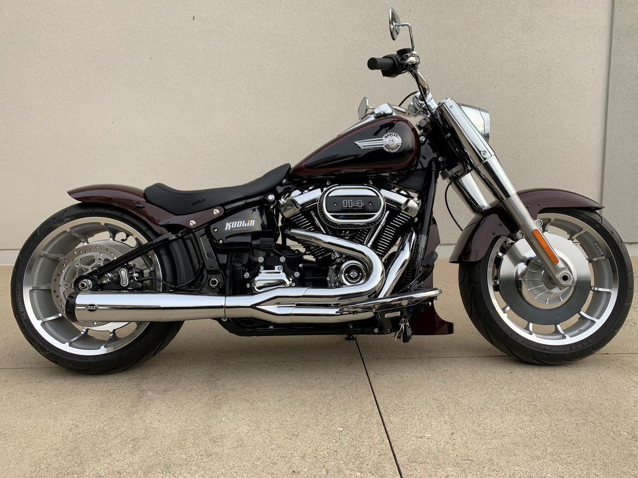 Kodlin Wide Rear Fender – Harley M8 Softail Fat Boy & Breakout 
