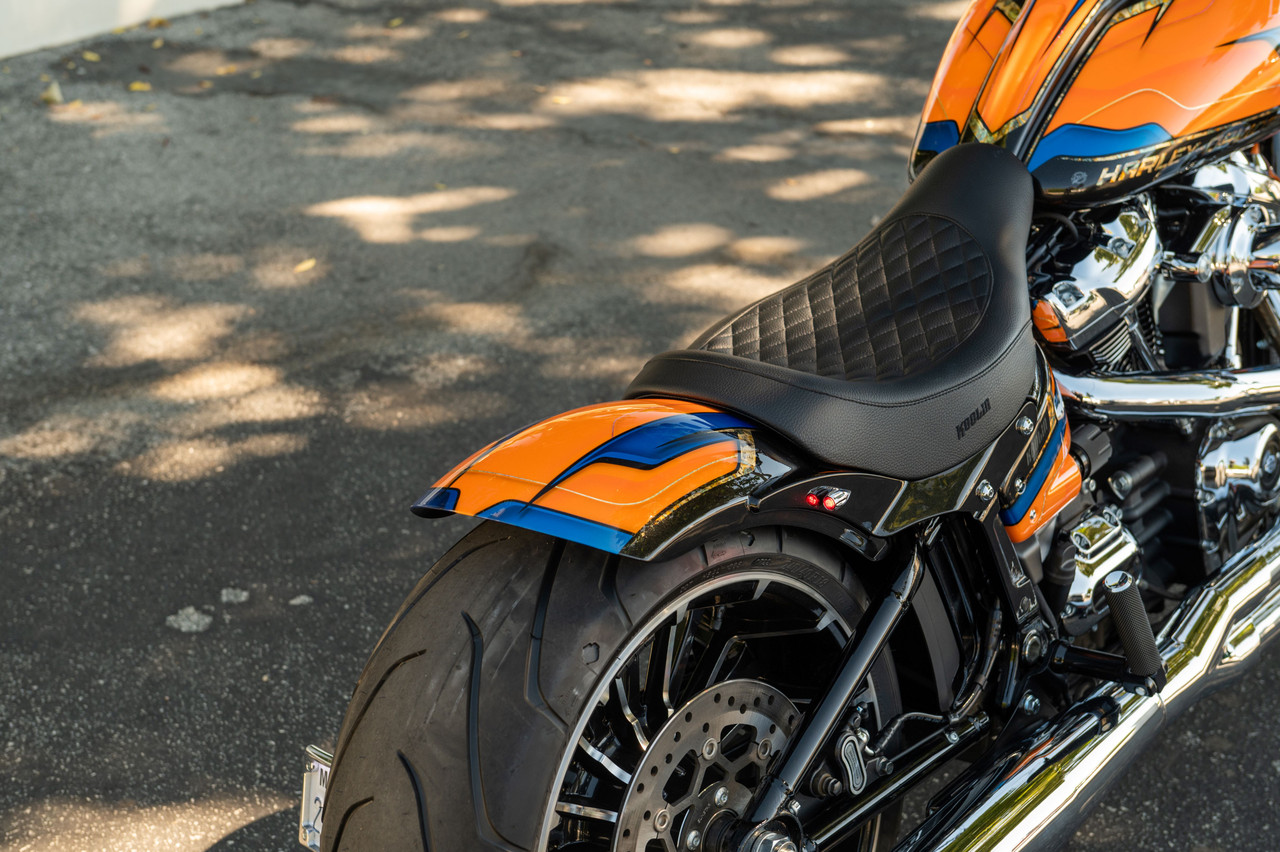Kodlin Wide Rear Fender – Harley M8 Softail Fat Boy & Breakout