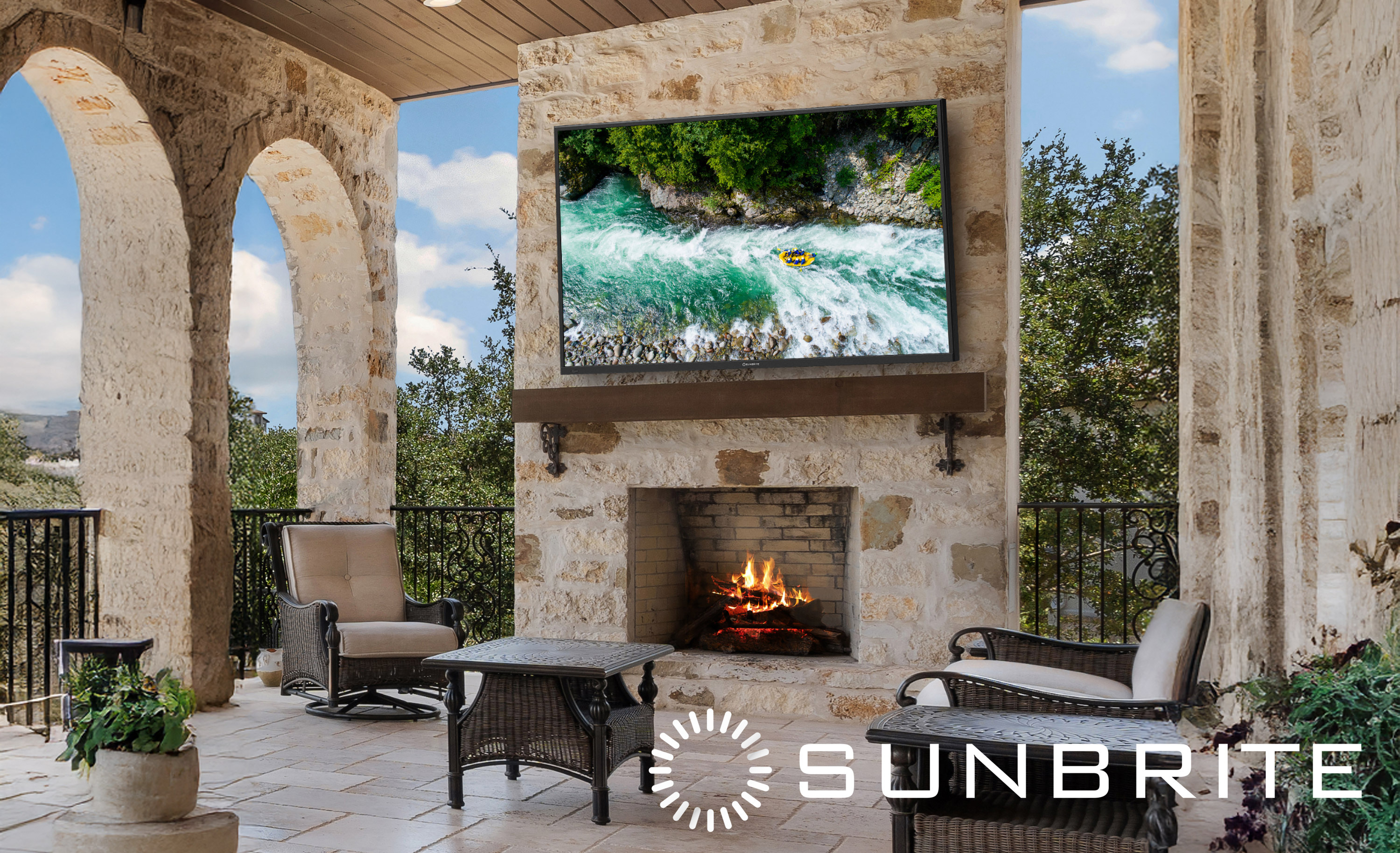 SunBrite Veranda 4 Outdoor TV New Technology