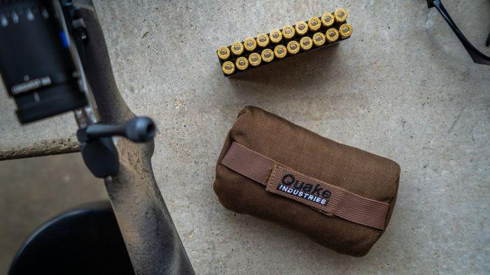 QUAKE SHOOTING BAG, SQUEEZE OR ELBOW A&J Sporting Llc