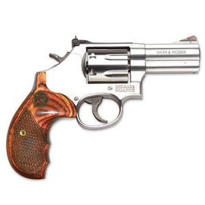 SW 686 PLUS DELUX 357MAG 3 SS AS WOOD GRIPS 7RD