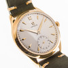 Omega Vintage *18k Yellow Gold*