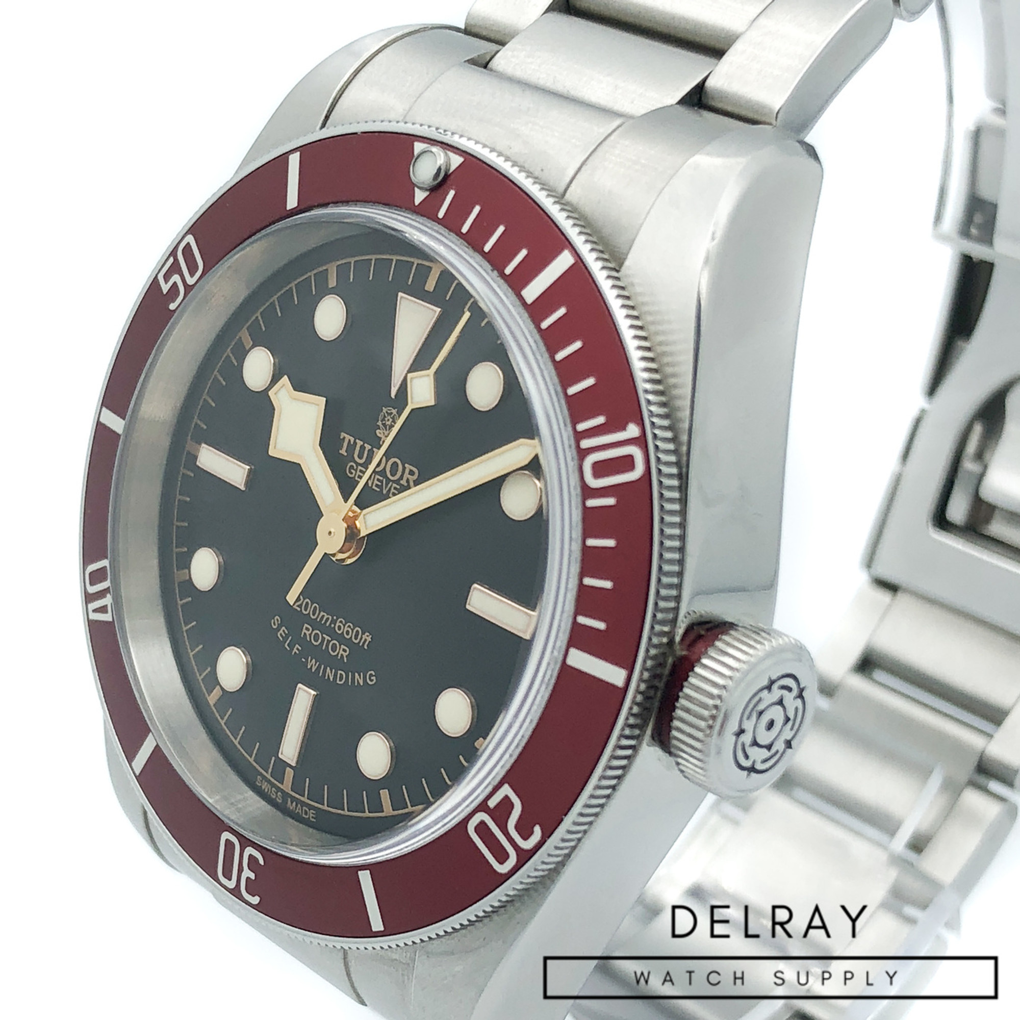 Tudor Heritage Black Bay Red 3