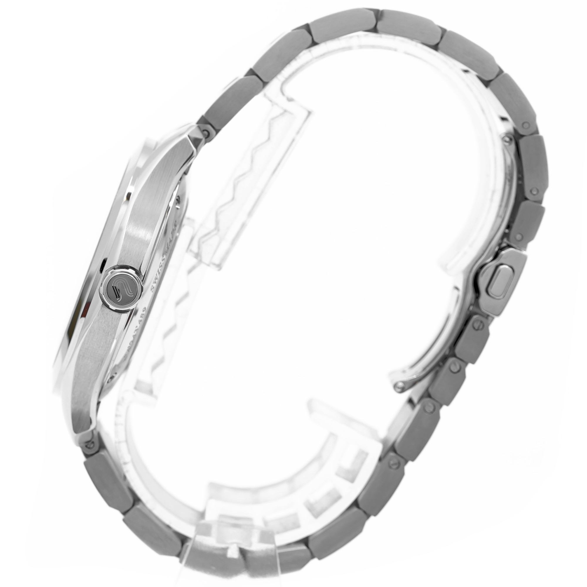 Universal Geneve Microtor 8101.126  *Black Dial* *2024* *Unworn* - Inventory 9114