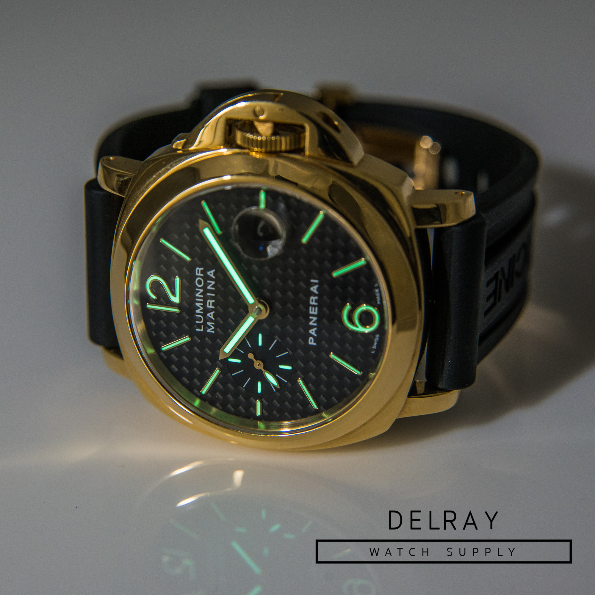 Panerai Luminor PAM140 *Box and Papers*