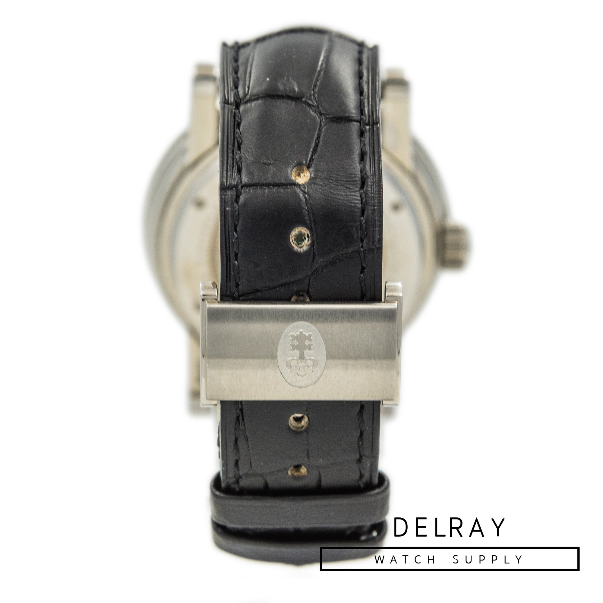 Corum Classic Big Date