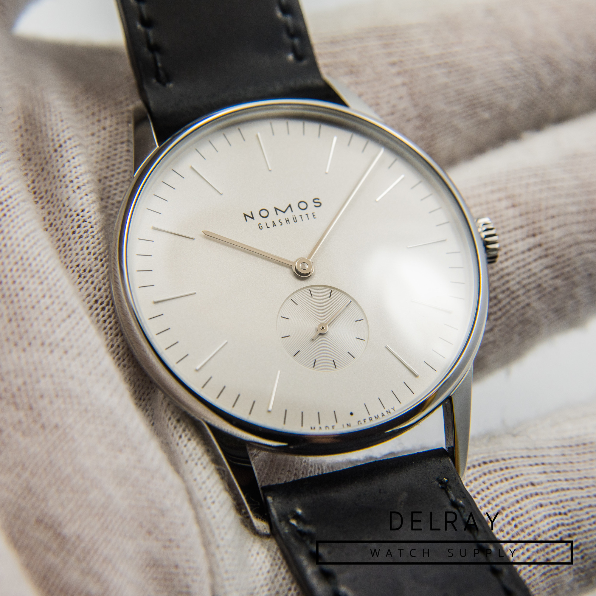 Nomos Orion *2019 Box and Papers*