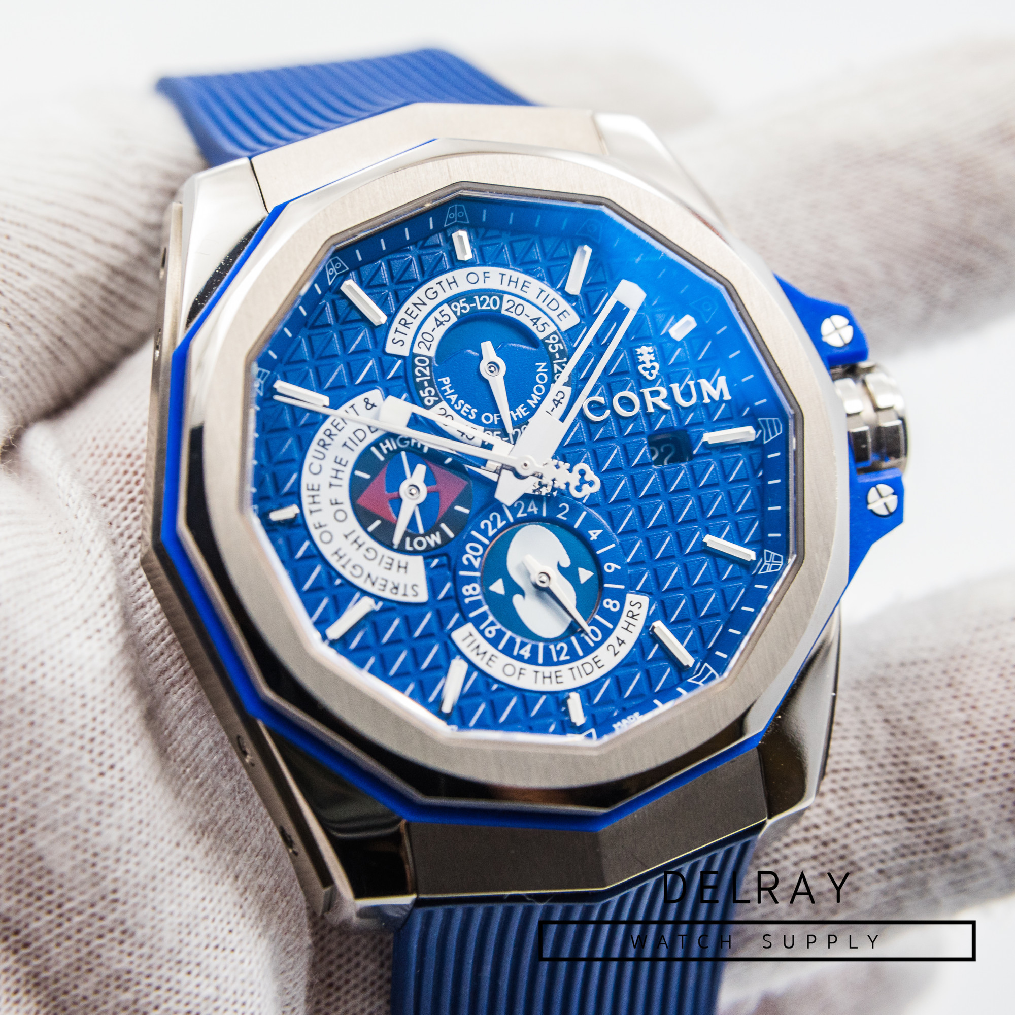 Corum Admiral's Cup 45 Tides *UNWORN*