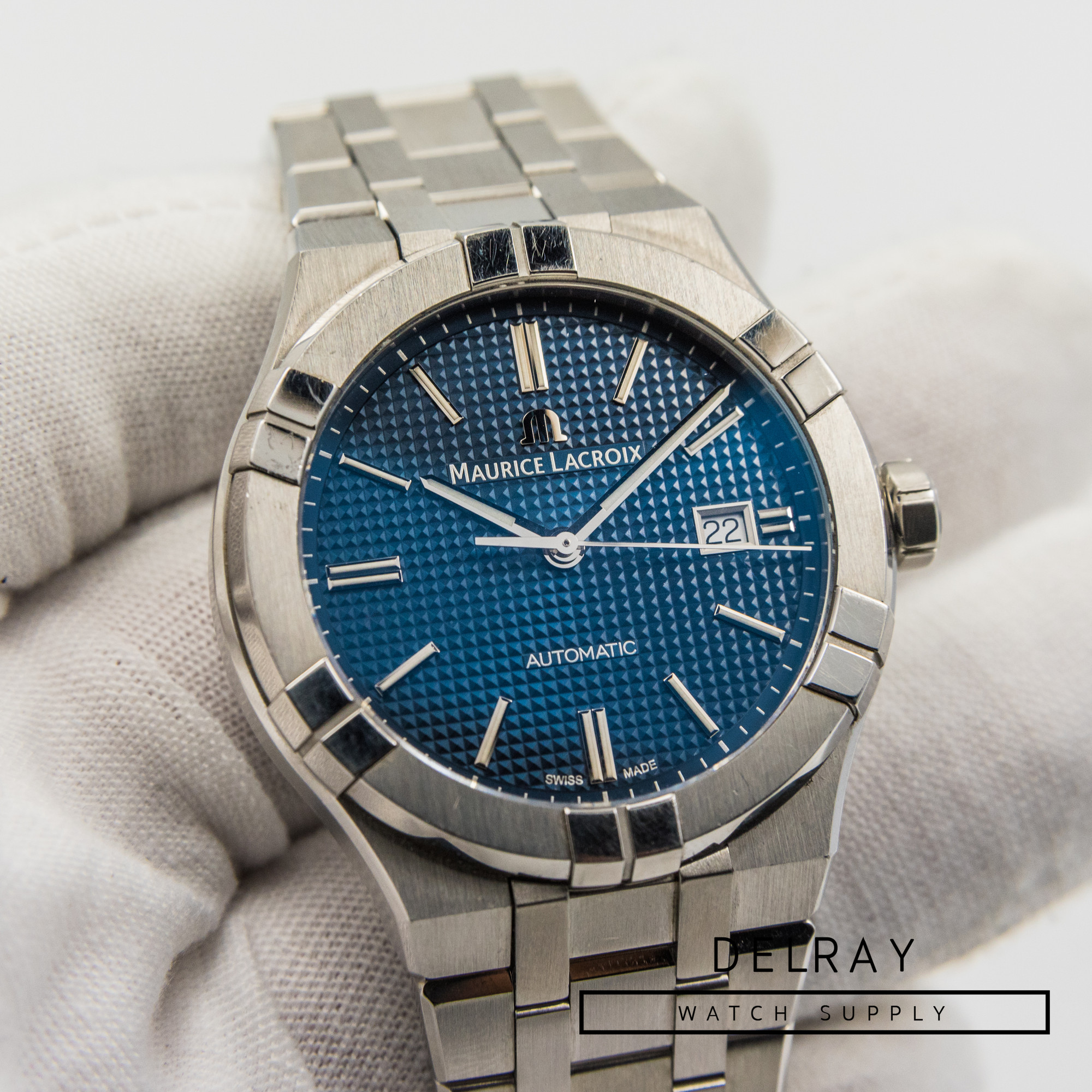 Maurice Lacroix Aikon Automatic Blue Dial *Store Display*