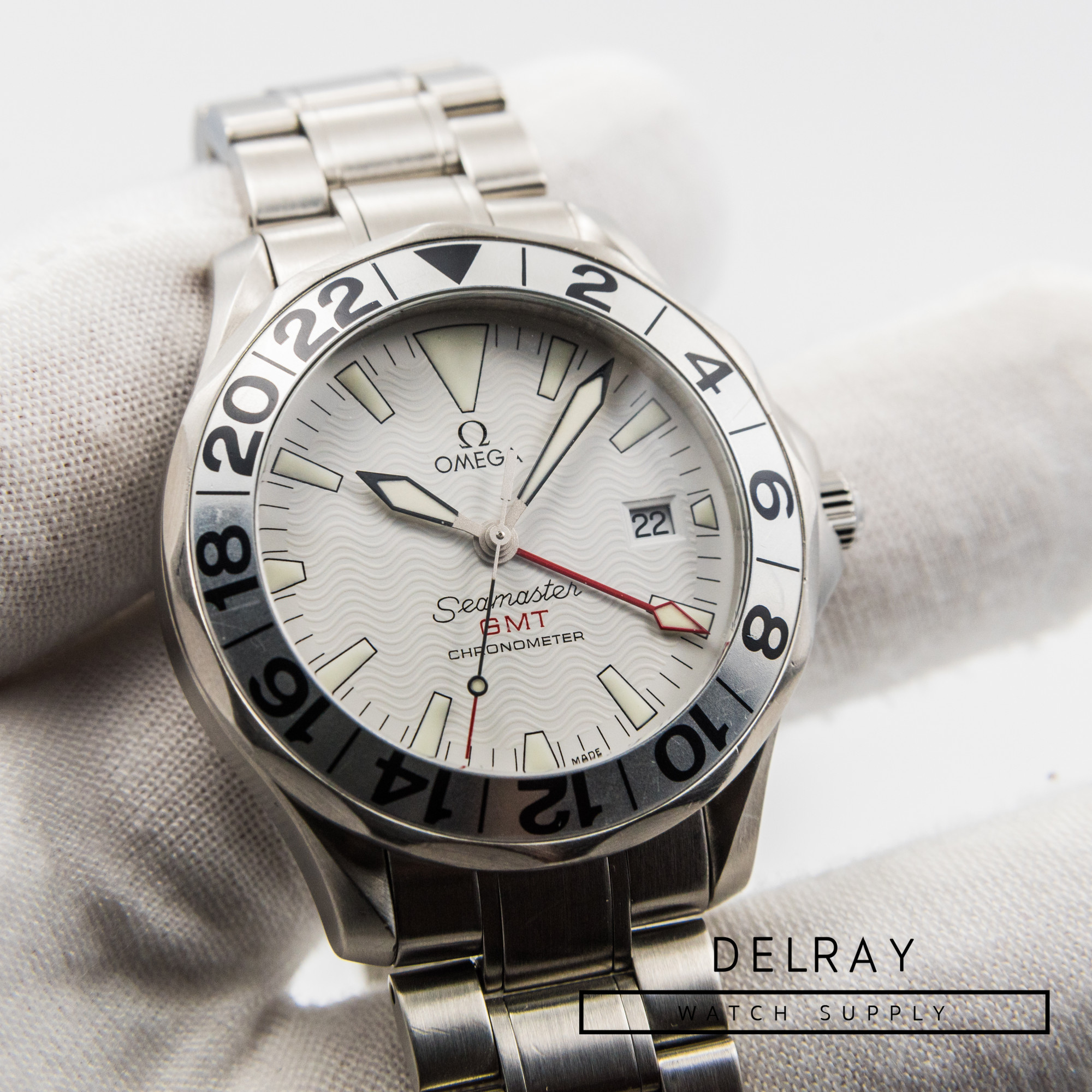 Omega Seamaster 300 M GMT 'Great White'