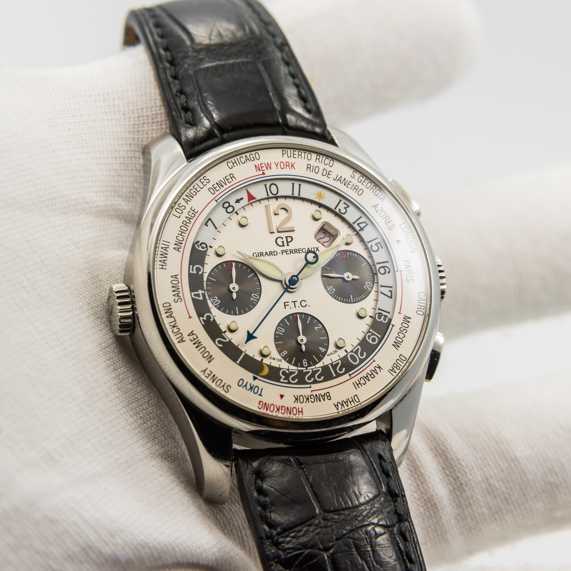 Girard-Perregaux World Time WW.TC Financial Chronograph