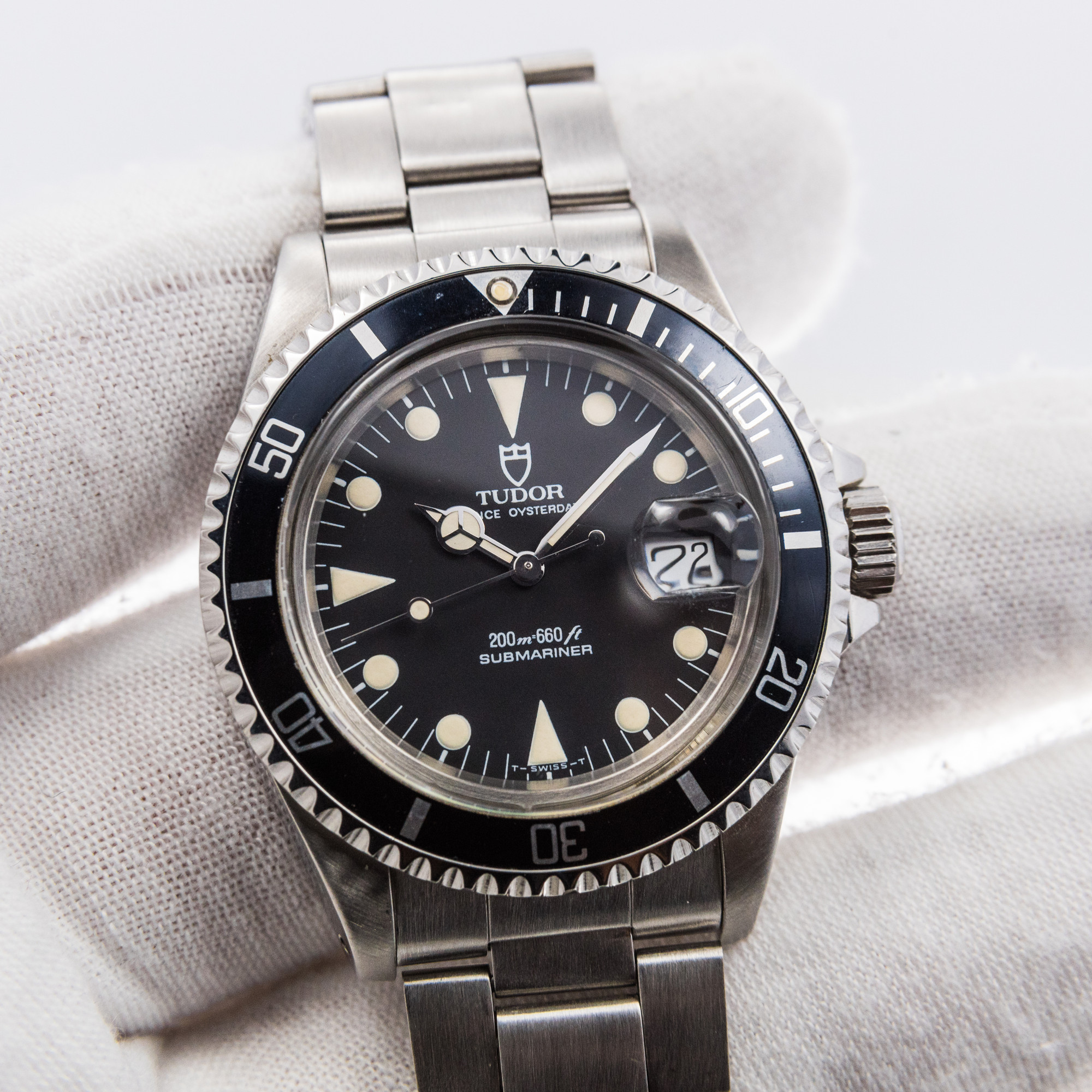 Tudor Submariner Date 79090
