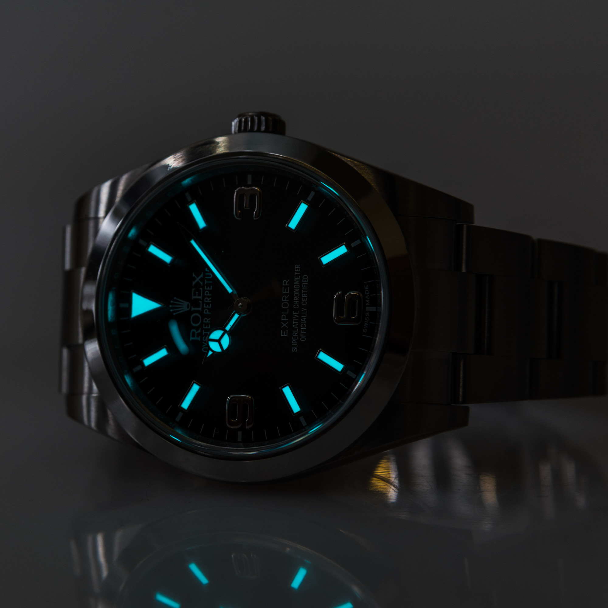 Rolex Explorer I 214270