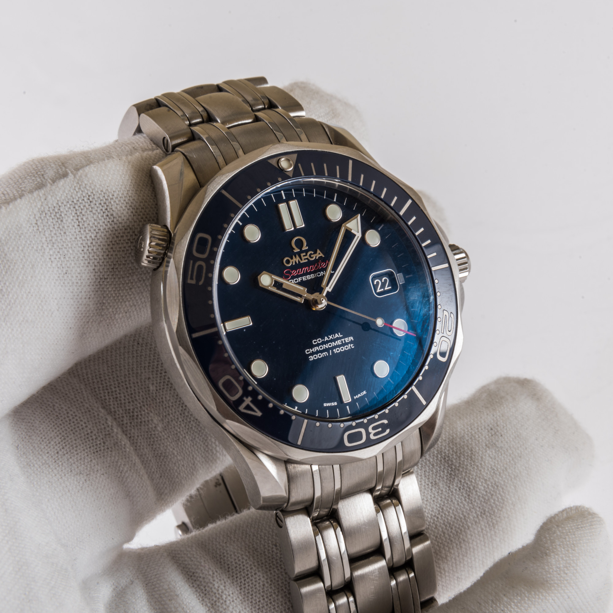 Omega Seamaster Diver 300M Co-Axial Chronometer *Blue Dial*