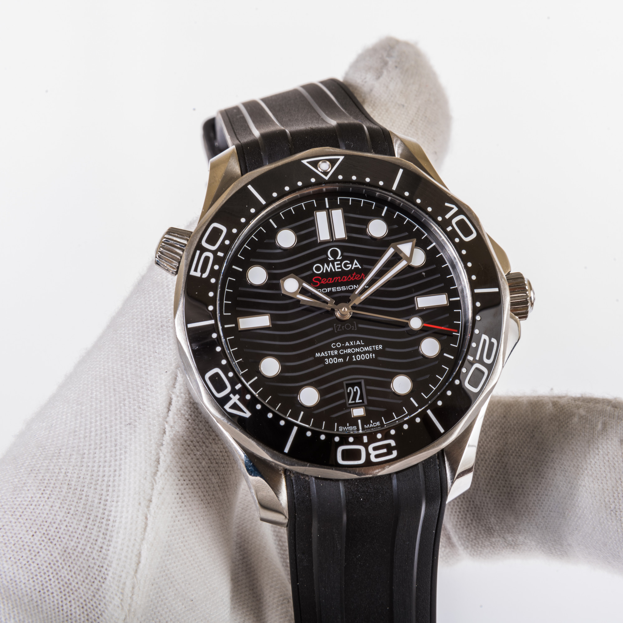 Omega Diver 300M Co-Axial Master Chronometer 42mm