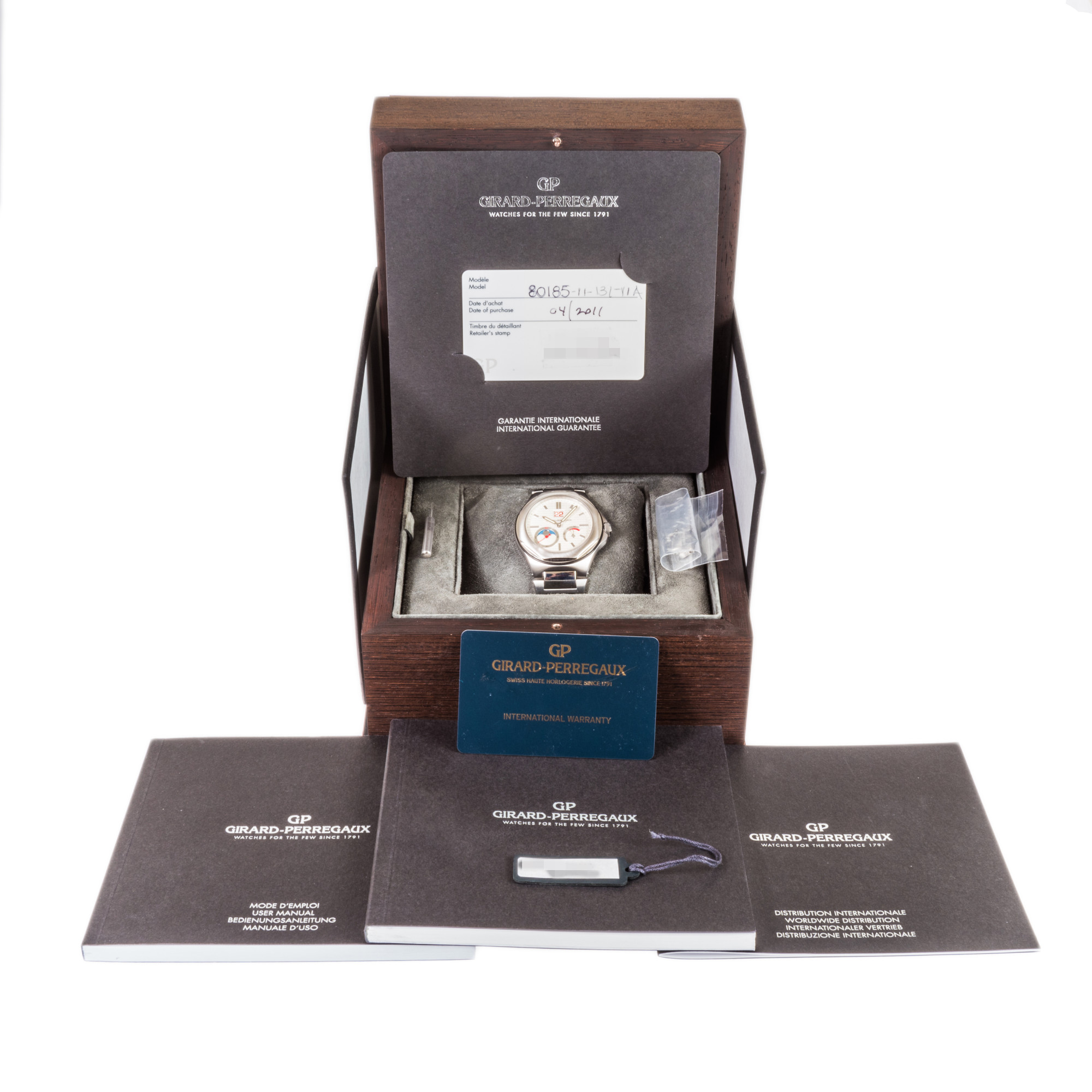 Girard-Perregaux Laureato Evo 3 80185