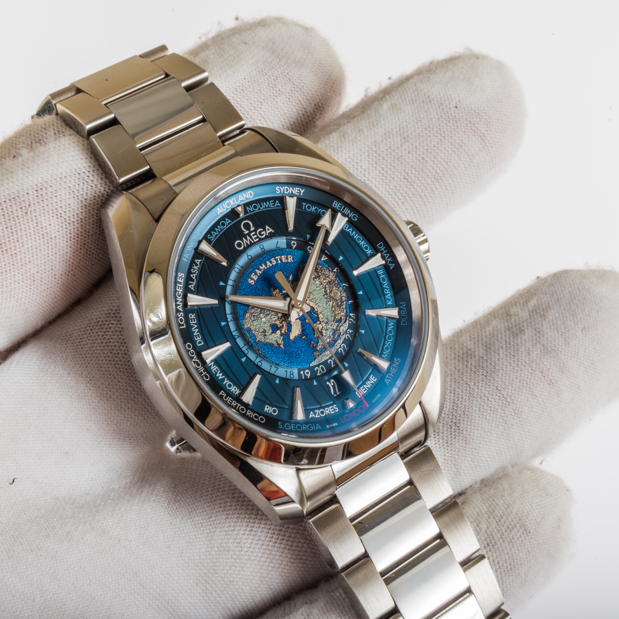 Omega Seamaster Aqua Terra GMT Worldtimer