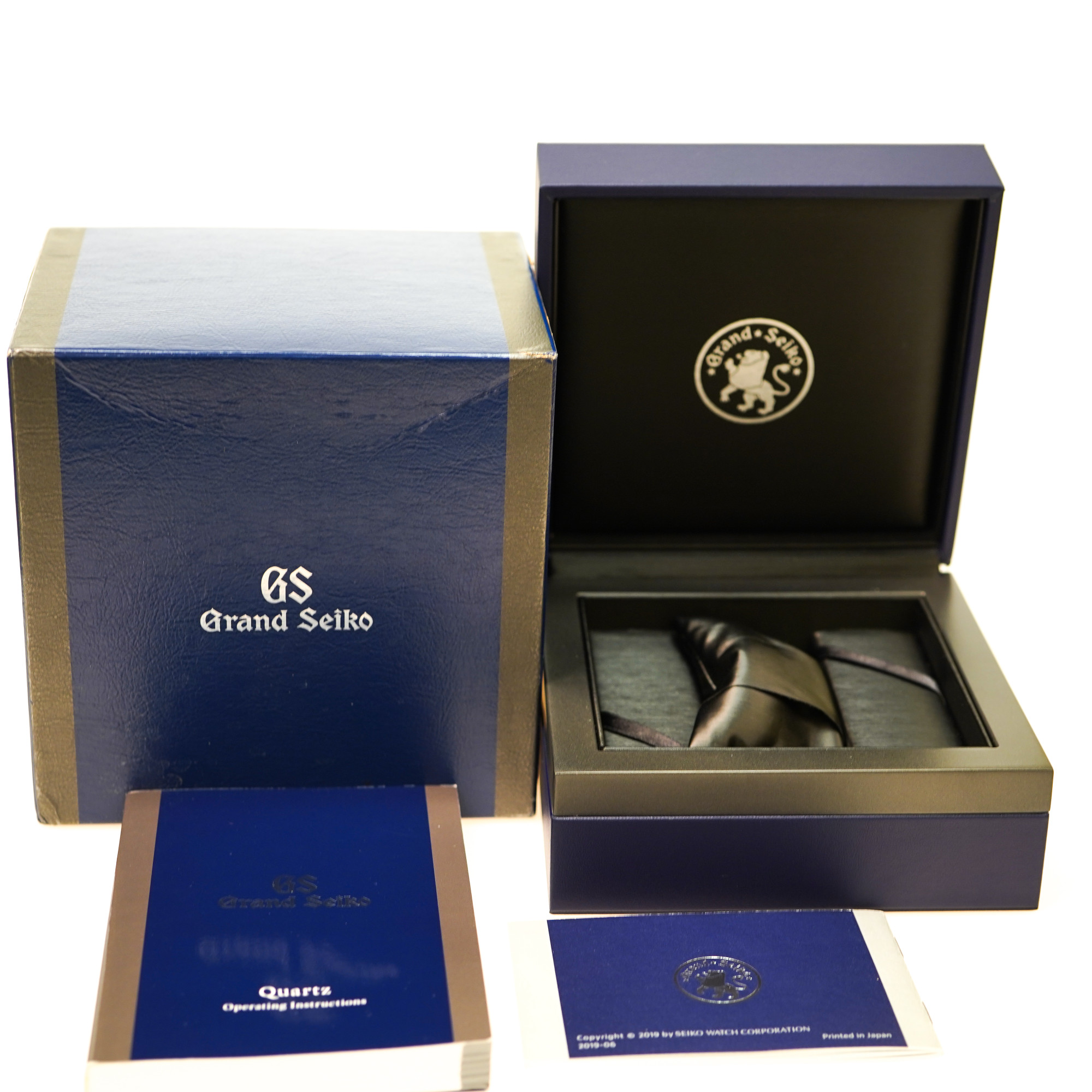Grand Seiko Sport Collection GMT SBGN003