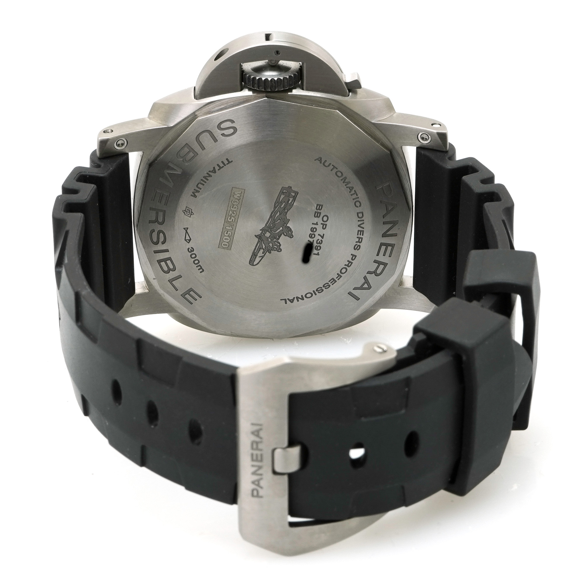 Panerai Submersible Titanium - 47mm PAM01305 - Inventory 3666
