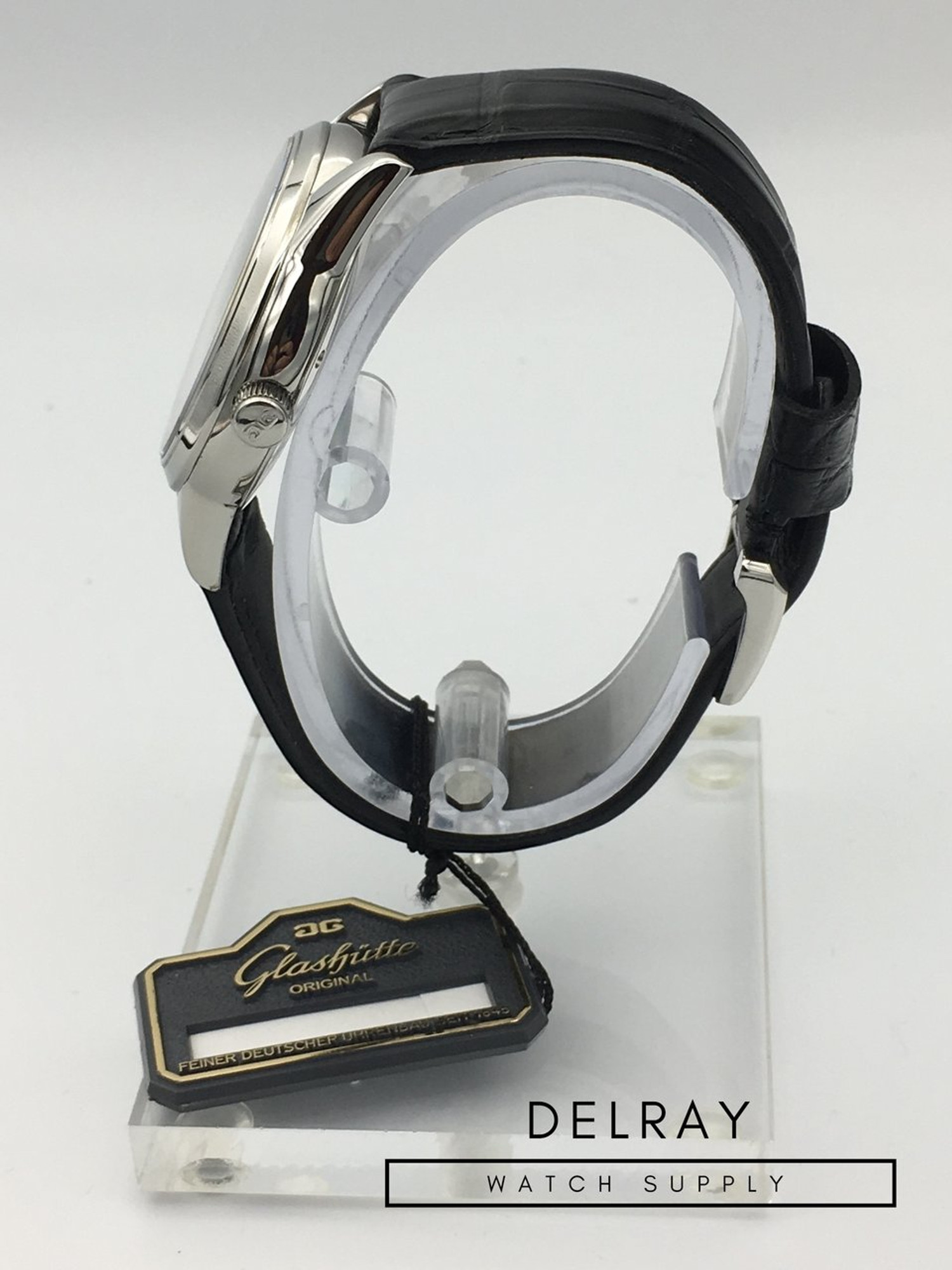 Glashutte Original Senator Hand Date
