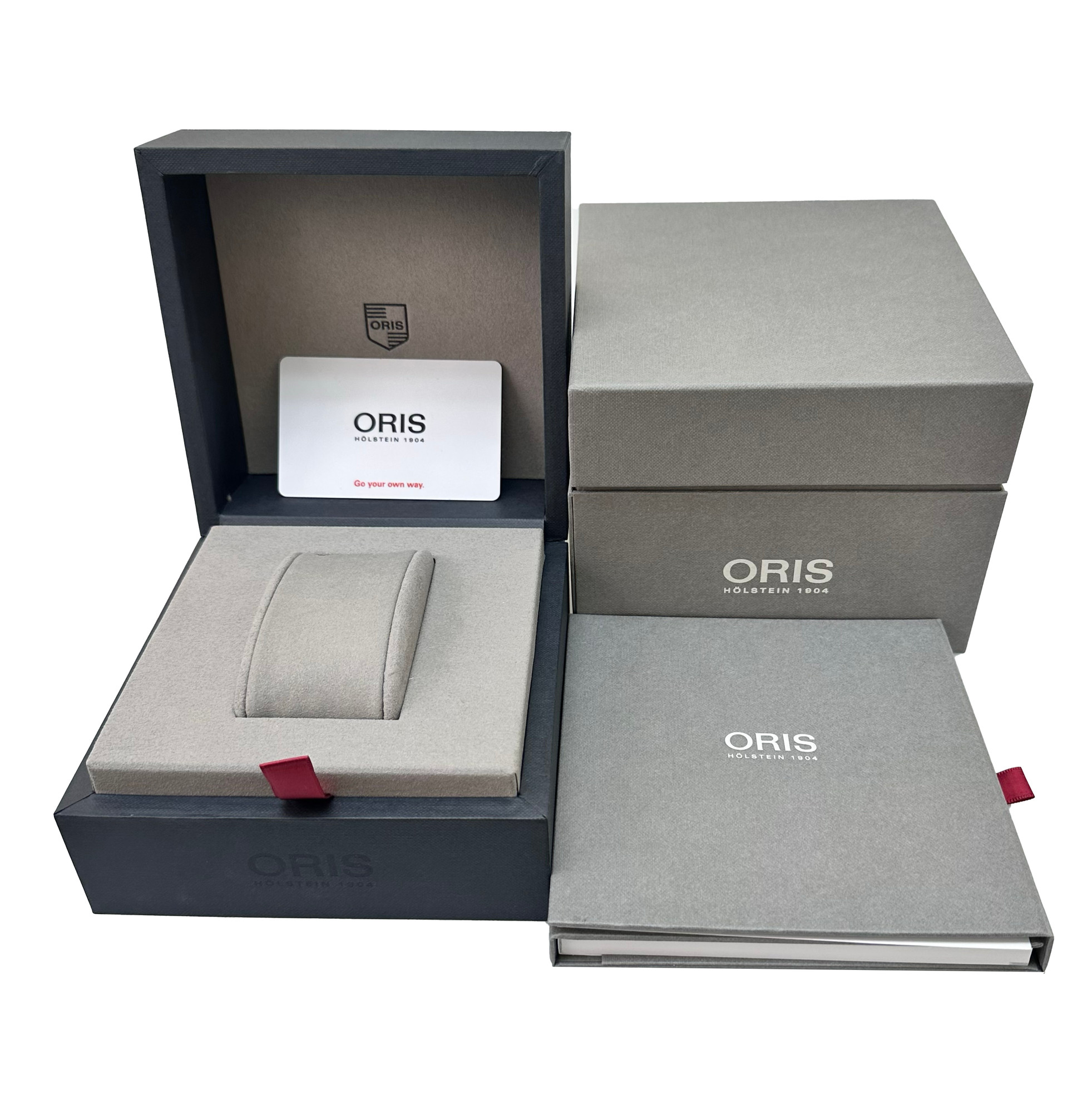 Oris Aquis Date Caliber 400 *Blue Dial* *Unworn* - Inventory 4514